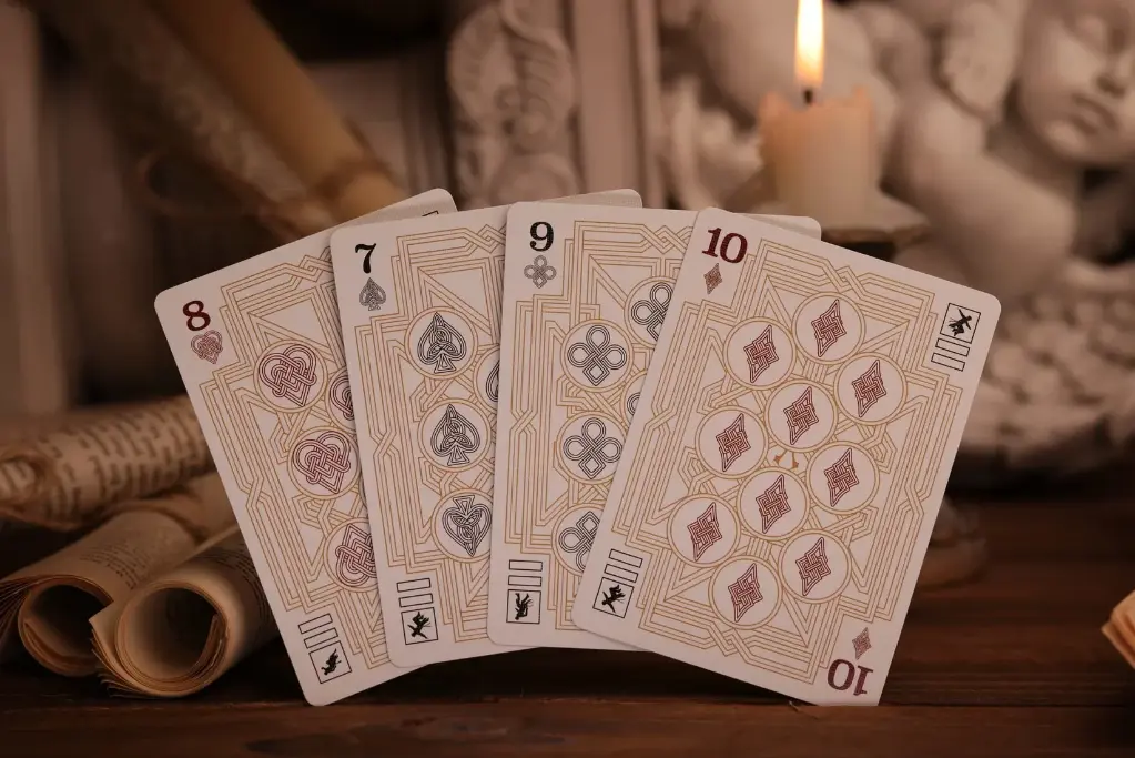 Playing Cards:  Room One - Assassin's Creed Legacy - WHITE HIDDEN BLADE
