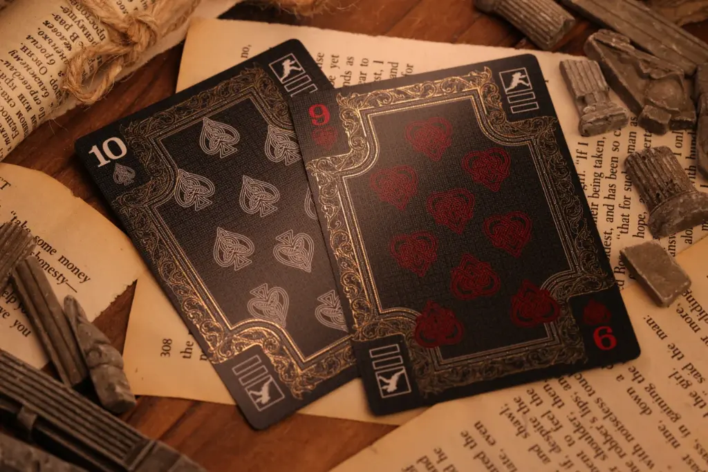 Playing Cards:  Room One - Assassin's Creed Legacy Ver. II - Onyx Signature