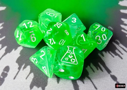 Dice: Chessex - Lab Dice 9 - Nebula - Gelatinous/White